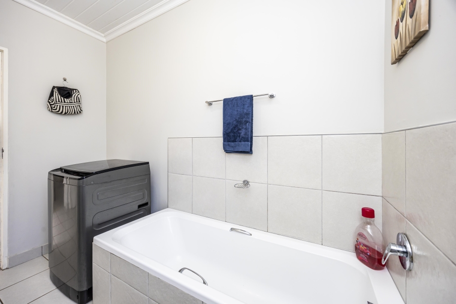 2 Bedroom Property for Sale in Gonubie Eastern Cape